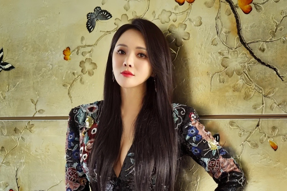 Mỹ nhân không tuổi xứ Đài phản hồi tin chồng ngoại tình với Trần Nghiên Hy