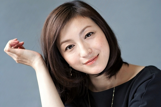 Ngọc nữ bị bắt