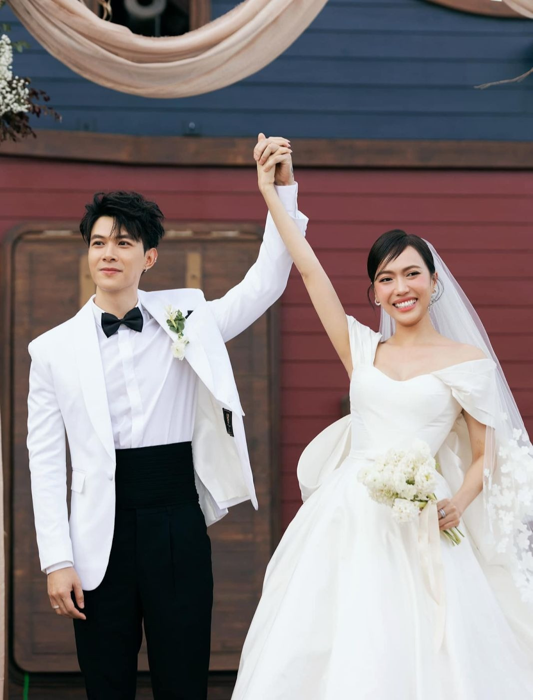 Anh Tú Diệu Nhi vô tình để lộ mặt con gái