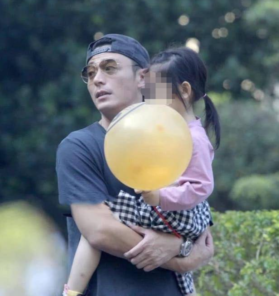 Lâm Tâm Như thẳng thắn bày tỏ hối hận vì kết hôn và sinh con muộn - Ảnh 3