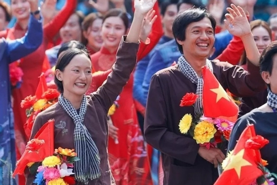 Cảnh kết phim 'Địa đạo' rực rỡ trong đại lễ 30/4