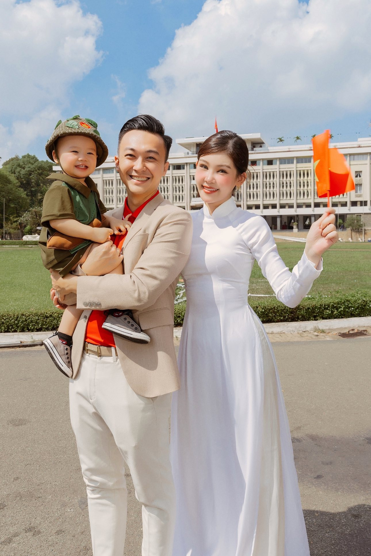 Dàn sao Vbiz cùng các nhóc tỳ mừng Đại lễ 304