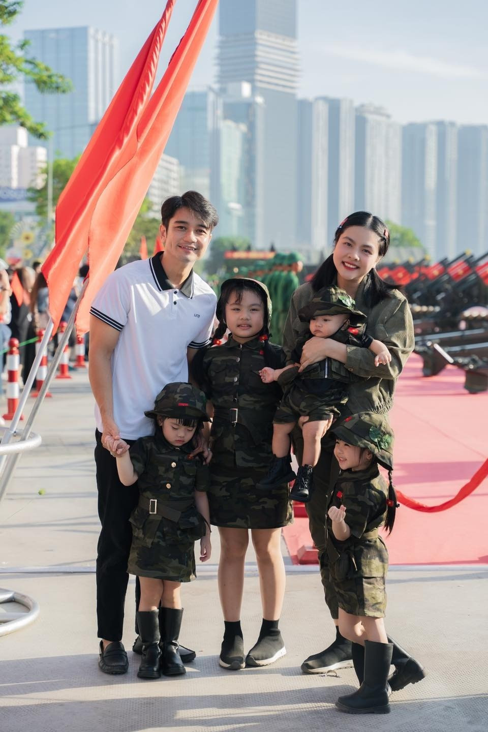 Dàn sao Vbiz cùng các nhóc tỳ mừng Đại lễ 304