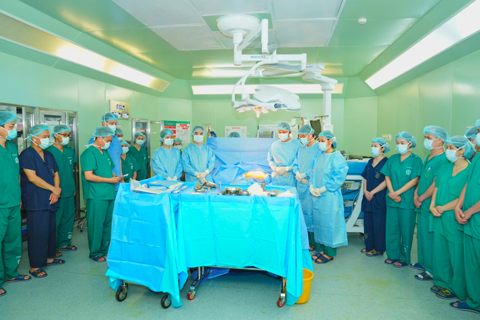 Cuộc điện thoại ngắn ngủi của con dâu với bố mẹ chồng hồi sinh nhiều số phận Picture1.png