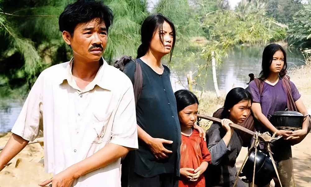 Dàn sao 'Áo lụa Hà Đông': NSND 63 tuổi vẫn độc thân, người có bạn gái kém 38 tuổi 03 sv.jpg