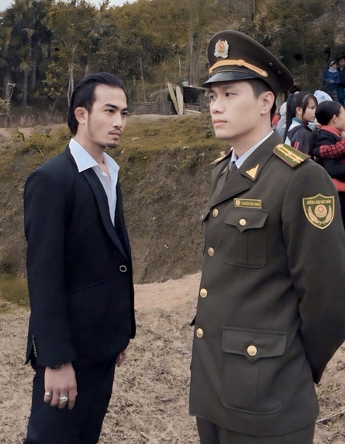 Doãn Quốc Đam ghi dấu với nhiều vai diễn ấn tượng. Tuy nhiên, gần đây Doãn Quốc Đam vướng vào ồn ào quảng cáo sữa.