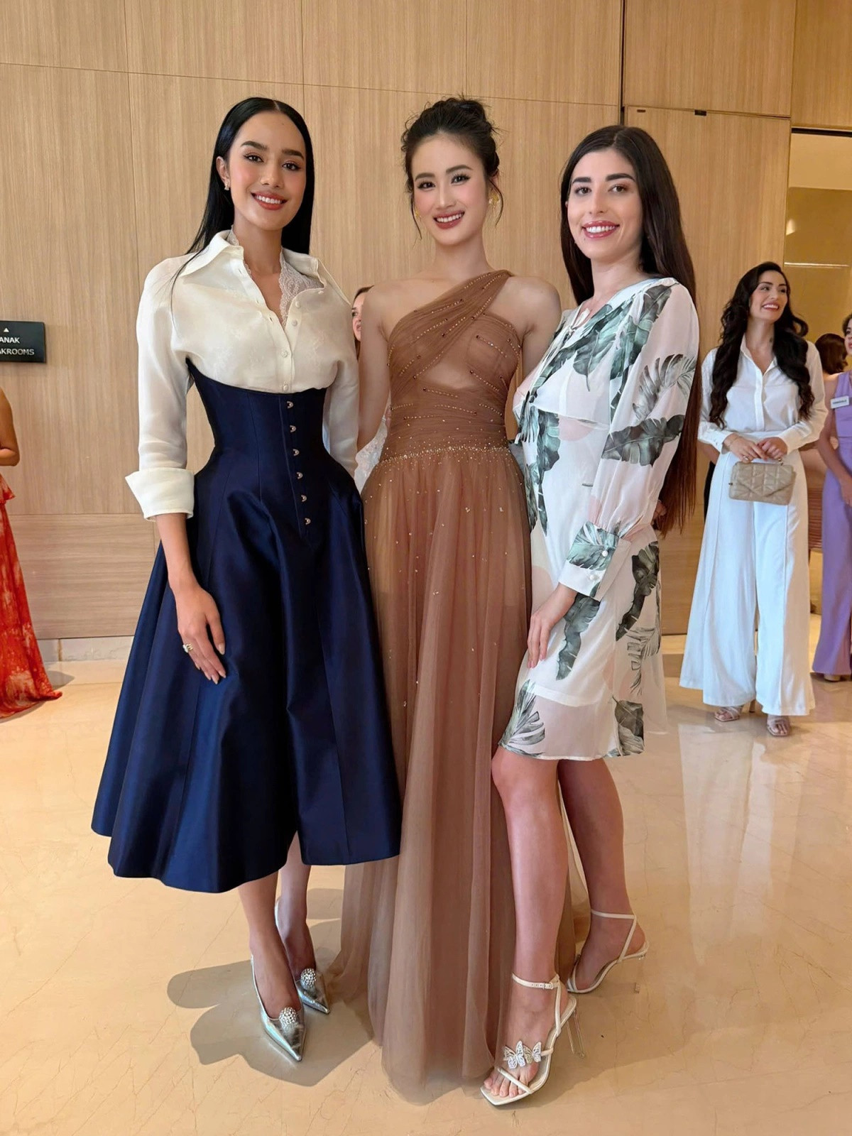 Hoa hậu Ý Nhi bắn tiếng Anh như gió sau khi bị chê hạn chế khả năng giao tiếp httpsdoisongphapluatnguoiduatinvncautraloichoviechoahauynhicothucsuduhocuca532971html