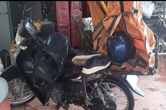 Nam shipper bị sét đánh xuất huyết não, hôn mê
