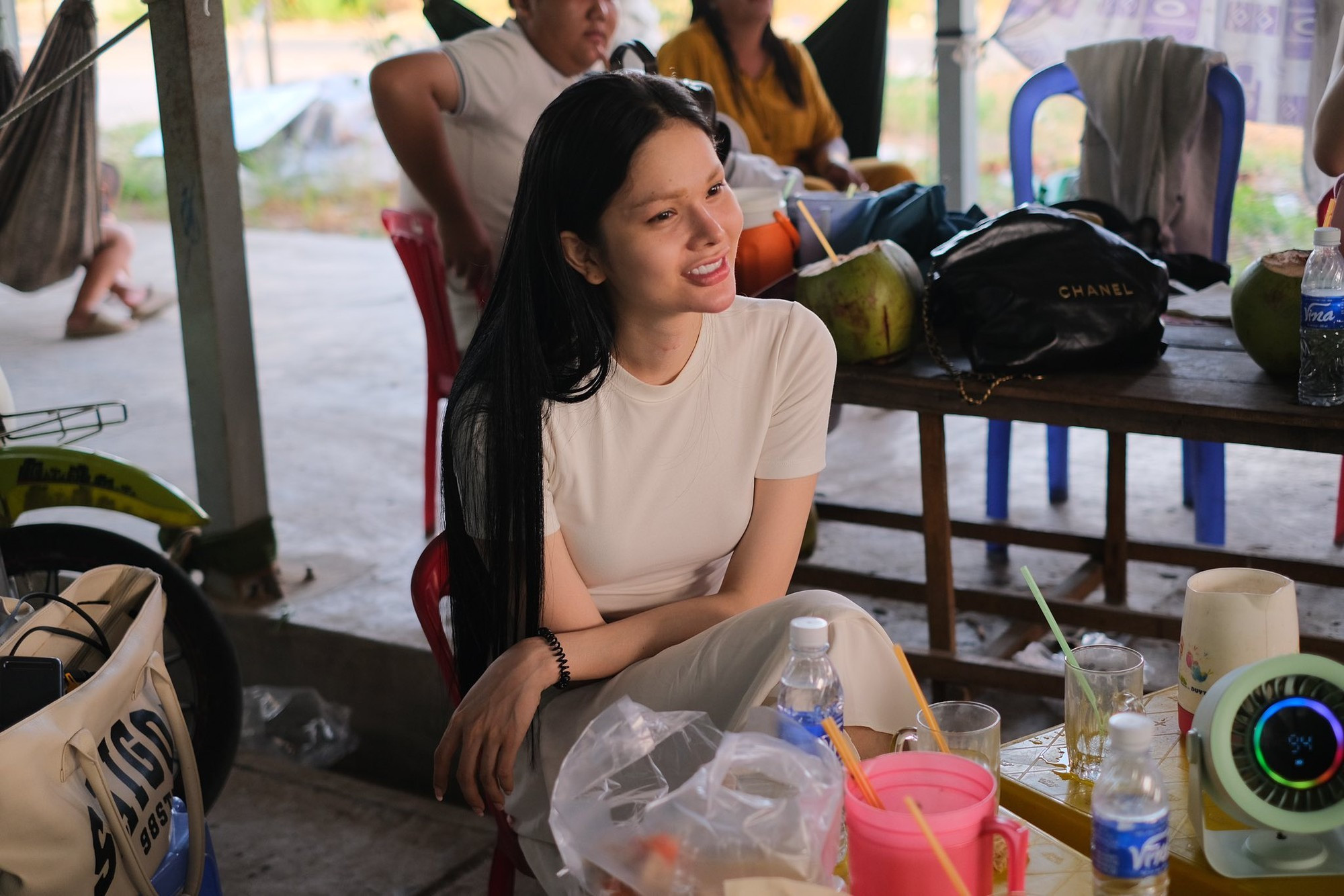 Visual đời thường của mỹ nhân chuyển giới vừa đăng quang Miss International Queen Vietnam