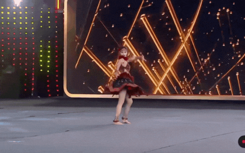 Hoa hậu Ý Nhi thể hiện màn múa gây tranh cãi ra sao ở Miss World? thiet ke chua co ten