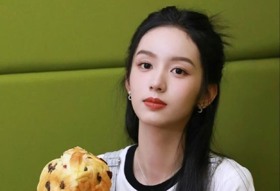 Cuối ngày hôm nay (12/5/2025), 3 con giáp túi tiền nặng trịch, sự nghiệp thăng tiến như ngựa phi mã