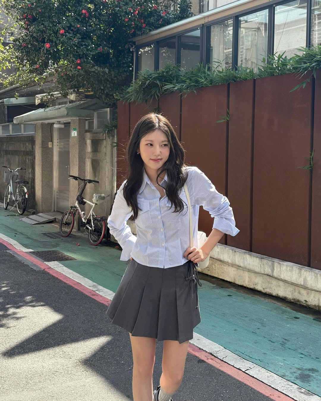 5 món đồ công sở nhận nhiều ý kiến trái chiều: Người khen ưng mắt, người chê kém duyên- Ảnh 7.