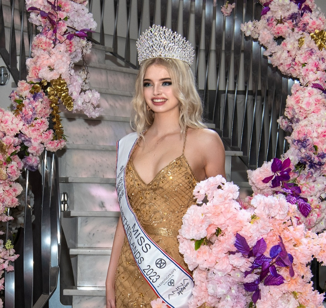 WVW0565 2400 (1).jpg