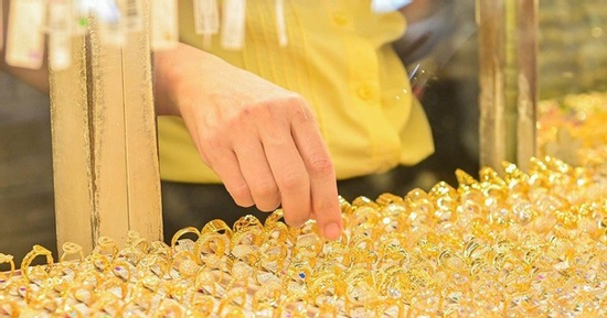 Giá vàng giảm rất mạnh