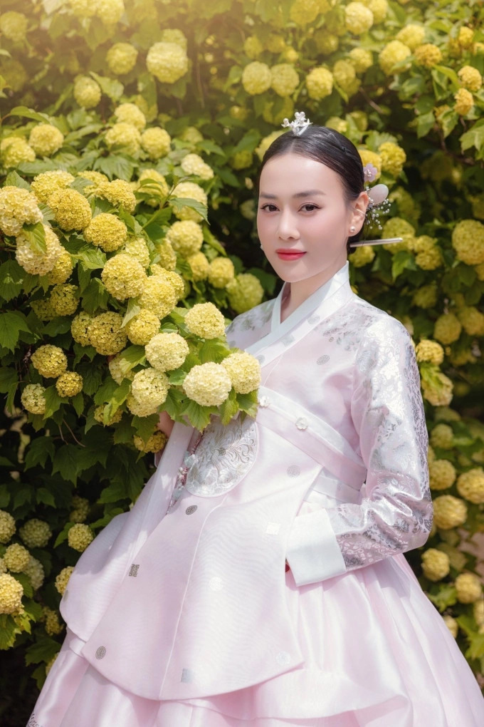 Học Phương Oanh cách làm các loại 'nước chống nắng', trắng da từ bên trong, cho một mùa hè da đẹp dáng xinh- Ảnh 1.