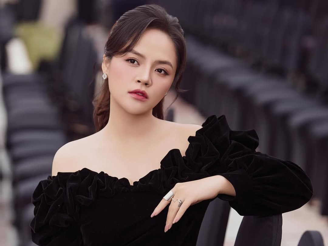 Nhan sắc nữ diễn viên Hà Nội đang gây tranh cãi và bị ghét nhất trong phim 'Cha tôi, người ở lại' - Ảnh 1.