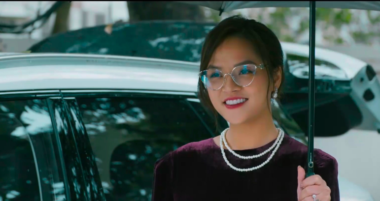 Nhan sắc nữ diễn viên Hà Nội đang gây tranh cãi và bị ghét nhất trong phim 'Cha tôi, người ở lại' - Ảnh 8.