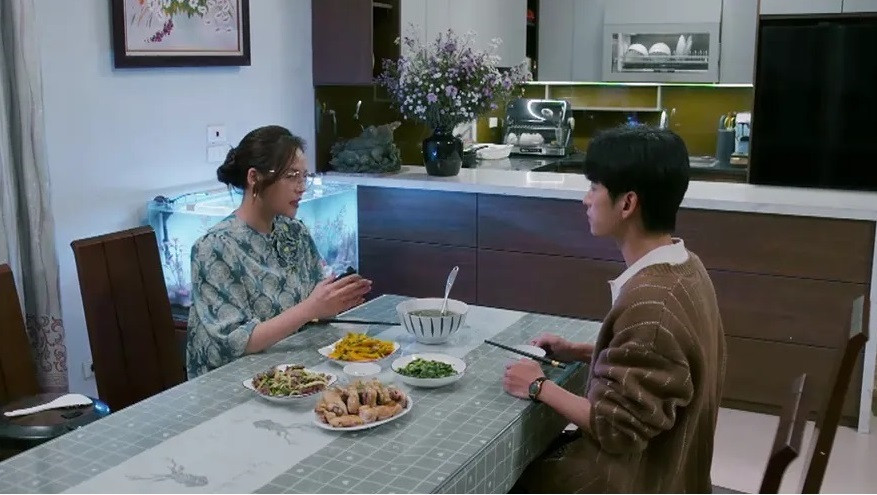 Nhan sắc nữ diễn viên Hà Nội đang gây tranh cãi và bị ghét nhất trong phim 'Cha tôi, người ở lại' - Ảnh 10.