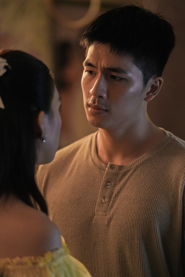 Tái xuất điện ảnh sau 6 năm Quốc Anh lập cú đúp trăm tỷ trong nửa đầu năm