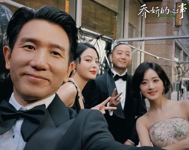 Bằng chứng Triệu Lệ Dĩnh có người mới ngoại hình đằng trai ra sao mà bị chê xấu