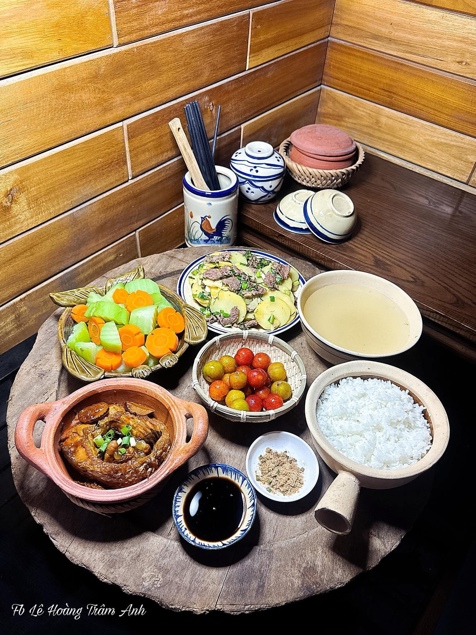 Mâm cơm tối với món ngon mỗi ngày, đầy đủ dưỡng chất và tình thân.