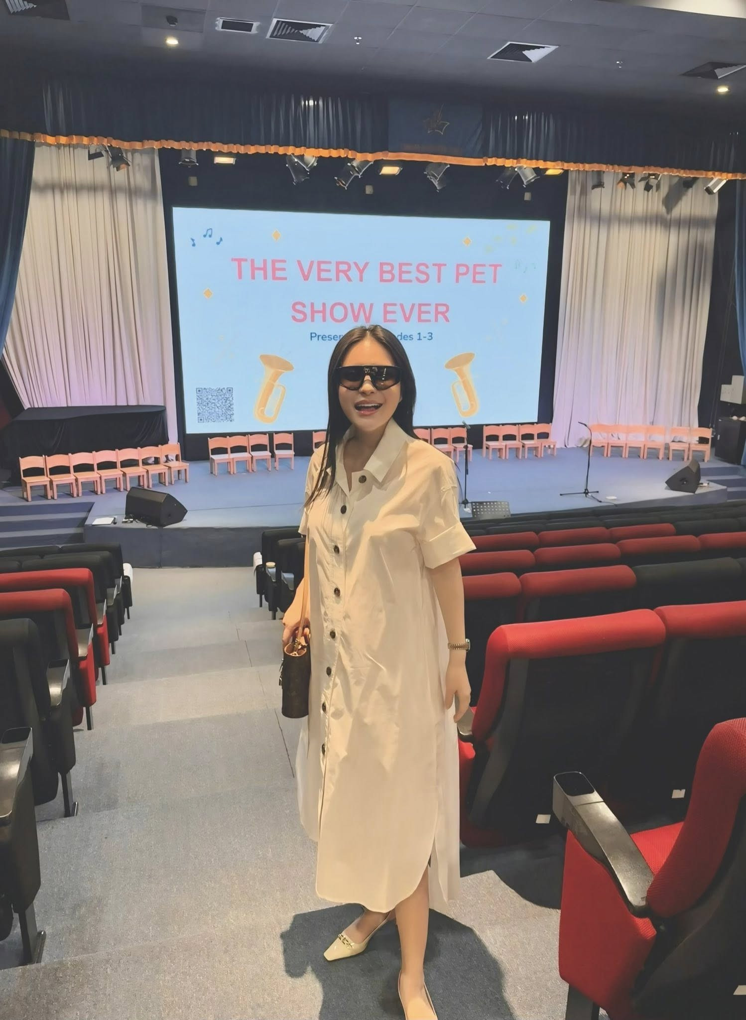 Đoàn Di Băng lộ diện sau drama dầu đội đầu vòng 2 lùm lùm nghi mang bầu lần 4