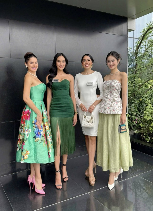 Hoa hậu Ý Nhi out Top 20 sau 1 tuần nhập cuộc Miss World