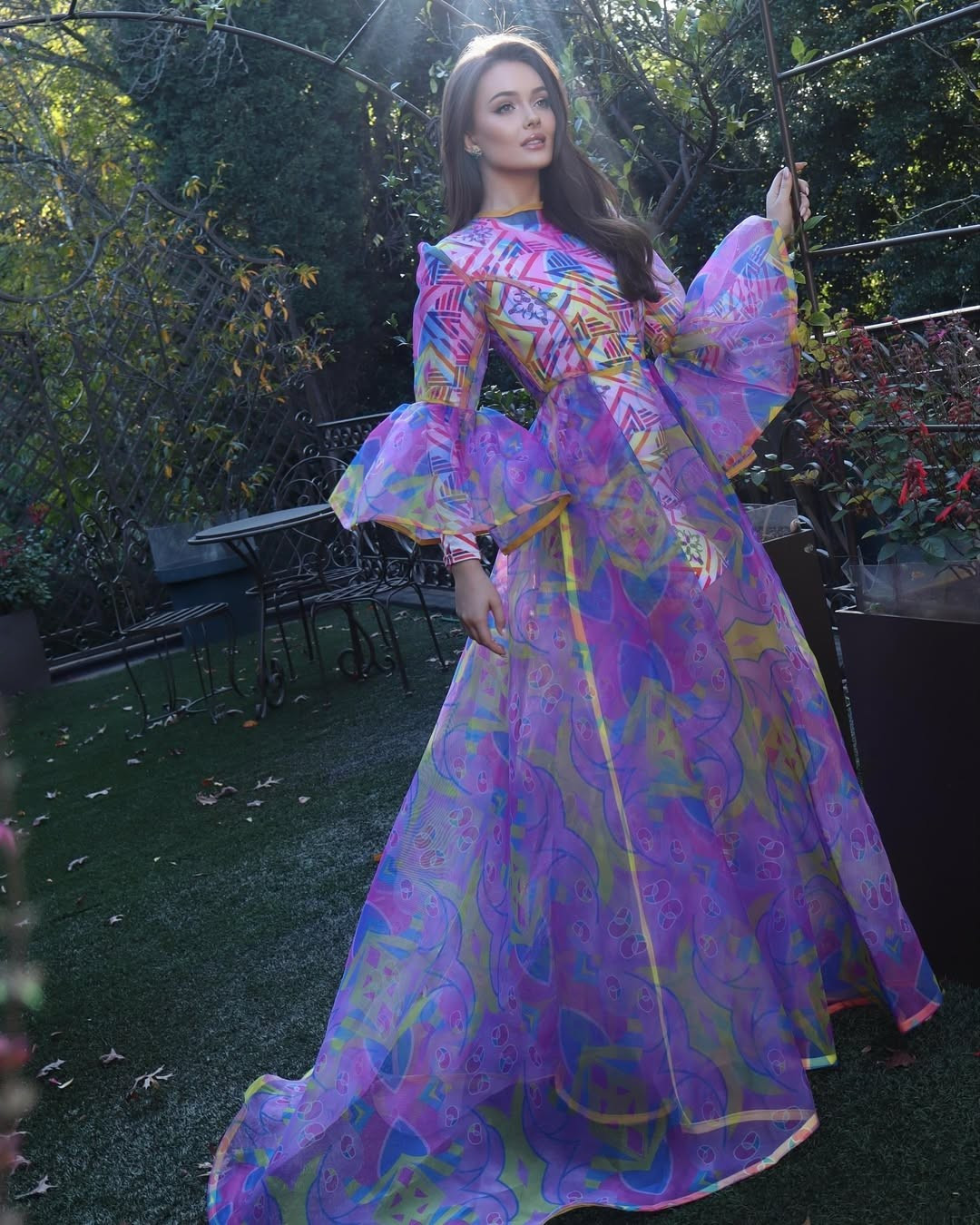 Cô gái 19 tuổi được đánh giá cao ở Hoa hậu Thế giới ảnh 9