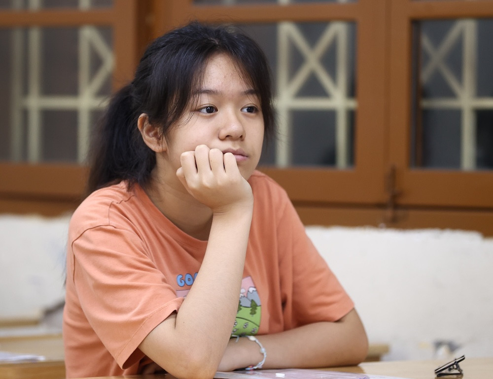 Cùng công bố tỷ lệ chọi lớp 10, TPHCM làm điều khác biệt với Hà Nội - Ảnh 2.