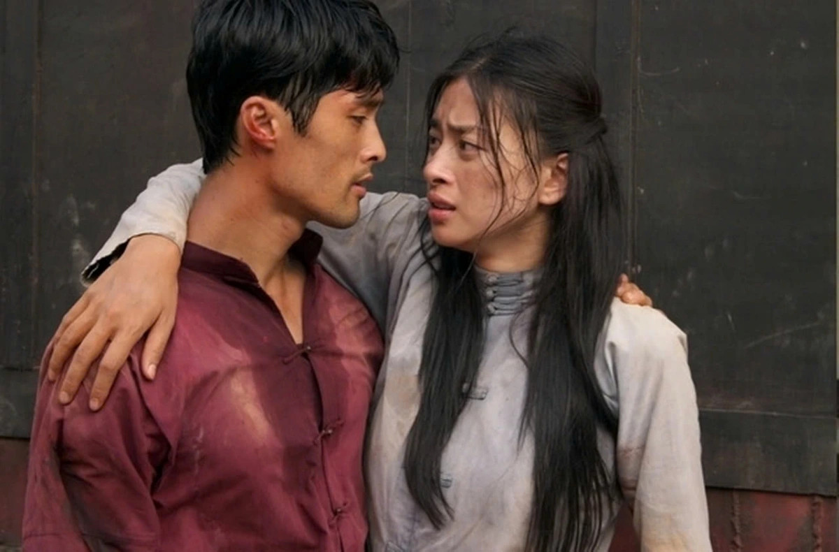 Cuộc sống của cặp diễn viên phim 'Dòng máu anh hùng' sau gần 2 thập kỷ cuoc song cua cap dien vien phim dong mau anh hung sau gan 2 thap ky hinh anh 1
