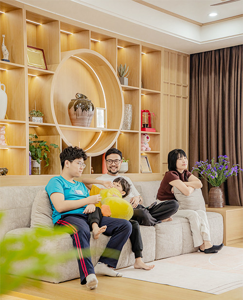 NSƯT Thái Sơn: Tậu chung cư cao cấp 153m2 giữa lòng Hà Nội, lần đầu công khai hình ảnh vợ con- Ảnh 7.