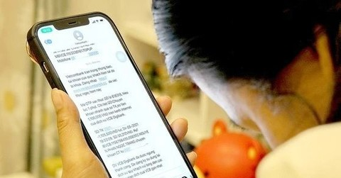 Nữ sinh Hà Nội mắt trắng 3 tỷ từ cuộc gọi 'chứng minh vô tội'