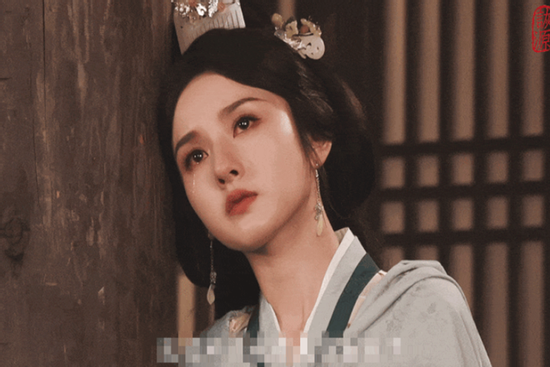 Tống Tổ Nhi 'gây bão' với loạt cảnh khóc, dân tình trầm trồ 'khi khóc còn đẹp hơn gấp bội'