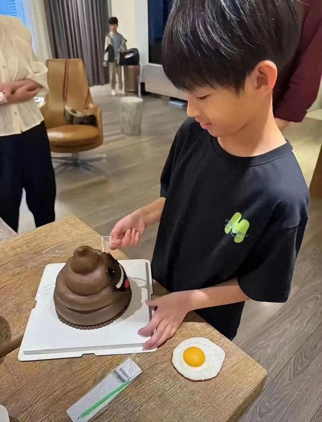 Chồng cũ Từ Hy Viên bất chấp kết hôn với vợ mới tai tiếng Chồng cũ Từ Hy Viên bất chấp kết hôn với vợ mới tai tiếng
