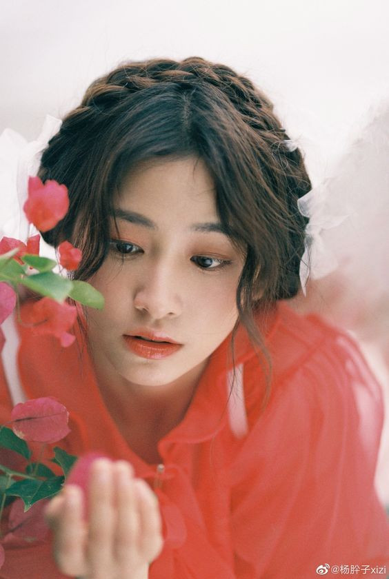 Đúng 6h sáng mai, thứ Bảy 17/5/2025, 3 con giáp 'sa chân vào hố vàng', ngồi rung đùi hưởng lộc Đúng 6h sáng ngày mai, thứ Bảy 17/5/2025, 3 con giáp 'sa chân vào hố vàng', tài lộc tăng tiến không ngừng, thoải mái ngồi rung đùi hưởng lộc - Ảnh 1