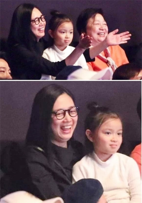 'Ái nữ đắt giá nhất showbiz', hưởng cuộc sống xa hoa từ thuở mới lọt lòng m 17473630617281612769495.jpg