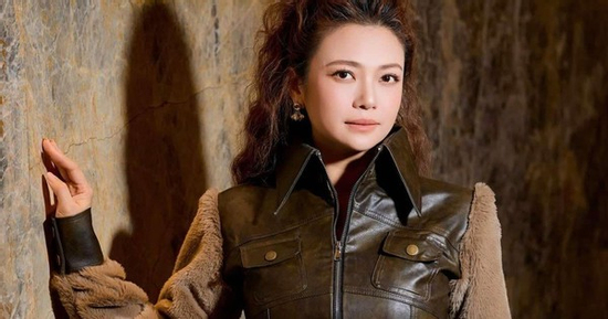 Điều không thể ngờ về nữ diễn viên 'trẻ đẹp khó tin' trong phim 'Cha tôi, người ở lại'