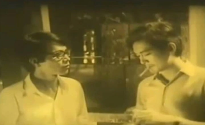 Diễn viên Thành Lũy (trái) trong phim