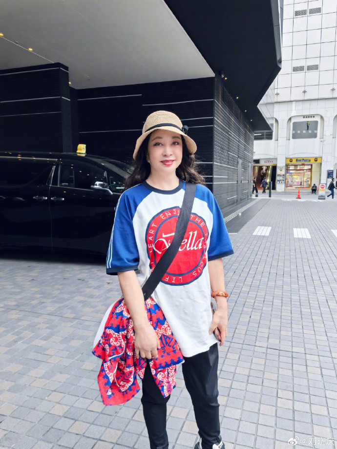 Lưu Hiểu Khánh bác bỏ cáo buộc trốn thuế - Ảnh 2.