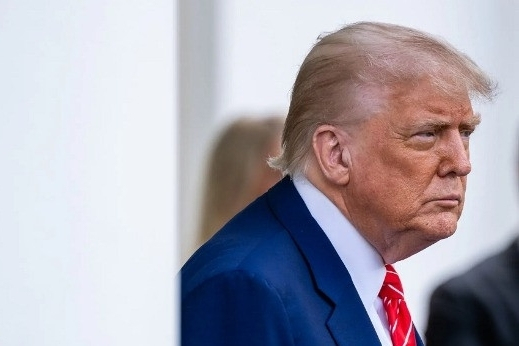 Ông Trump dừng đàm phán, chuẩn bị công bố mức thuế mới với các đối tác