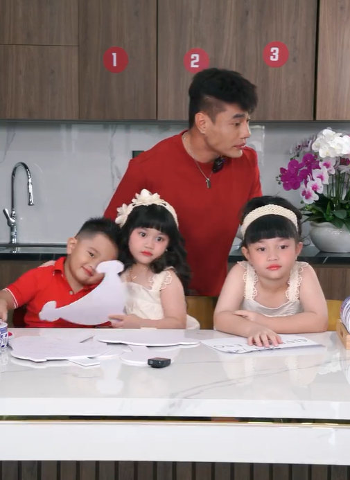 Sự thật tin đồn Lê Dương Bảo Lâm và vợ ly thân