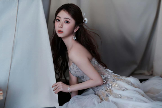 Cuối ngày hôm nay (18/5/2025), khổ tận cam lai, 3 con giáp được Thần Tài độ mạng, tài lộc rực sáng, tiền bạc tiêu xài phủ phê