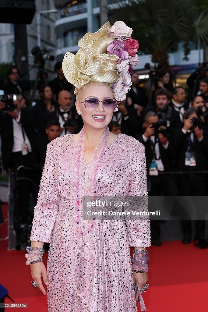 Cannes ngày 5: Châu Dã đẹp không tì vết, sao vô danh làm lố ảnh 32