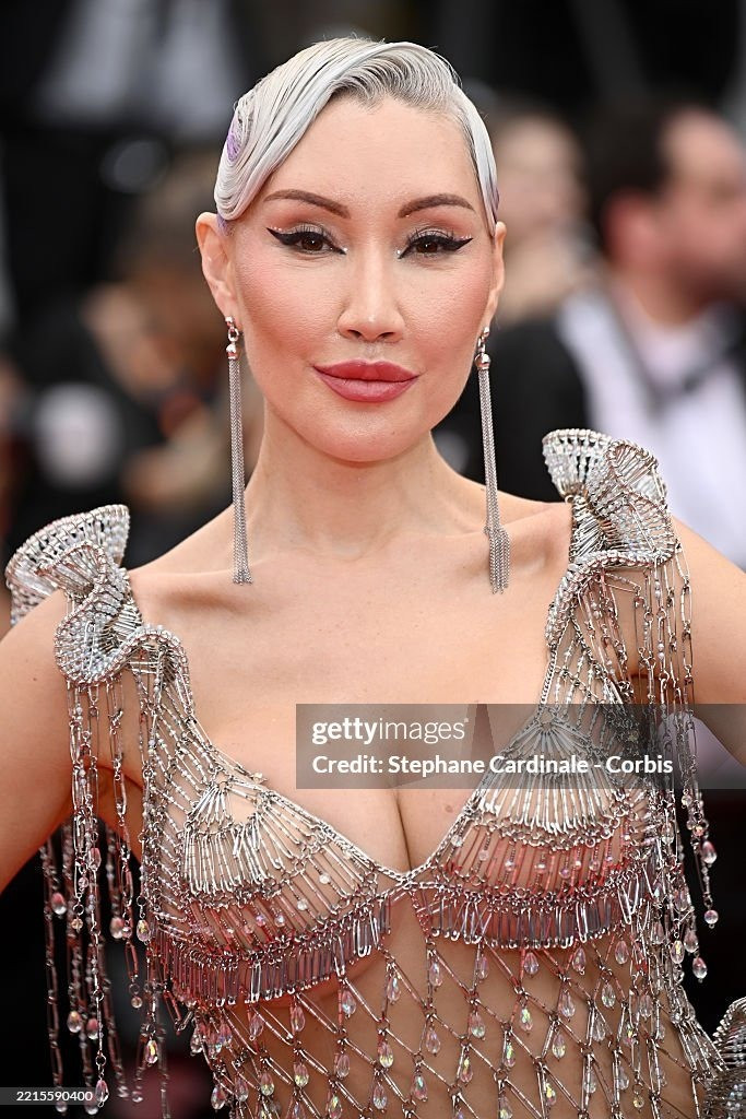 Cannes ngày 5: Châu Dã đẹp không tì vết, sao vô danh làm lố ảnh 24