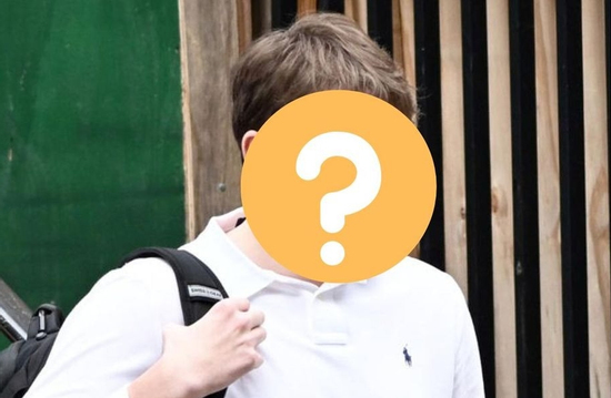 Đệ nhất công tử nước Mỹ Barron Trump gây sốc với diện mạo mới khó nhận ra