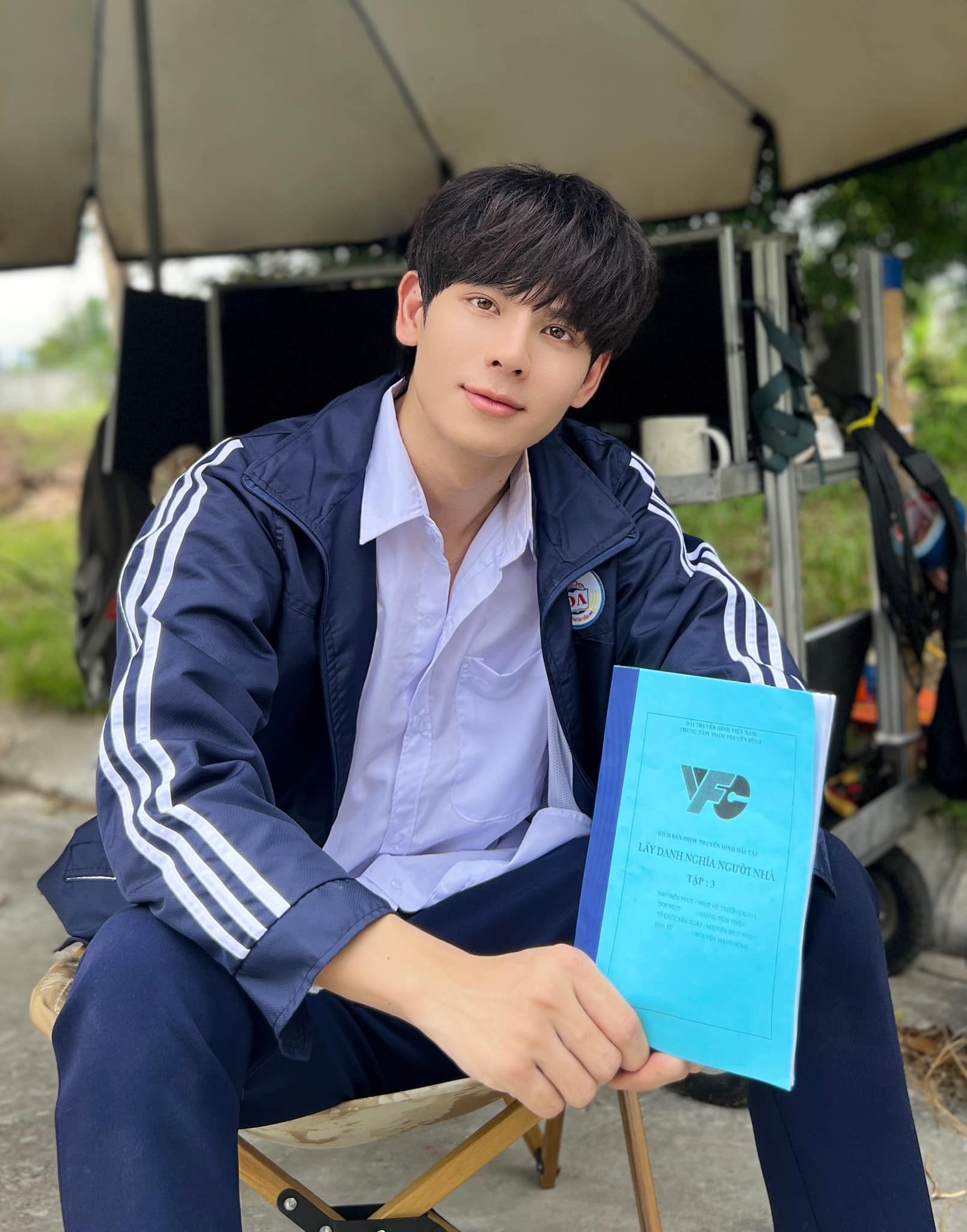 Điều bất ngờ về diễn viên đẹp trai như 'nam thần Hàn Quốc' trong phim 'Cha tôi, người ở lại'- Ảnh 4.