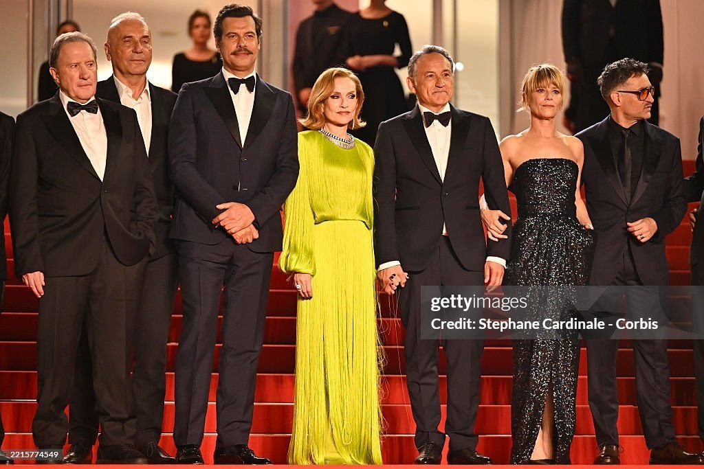 Náo loạn trên thảm đỏ Cannes ảnh 24