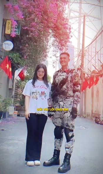 Danh tính chàng lính điển trai cao 1m80 có chuyện tình được cả MXH đẩy thuyền sau diễu binh