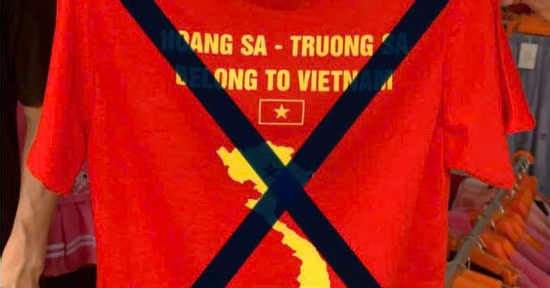 Xử phạt tiểu thương bán áo in bản đồ Việt Nam thiếu Hoàng Sa, Trường Sa