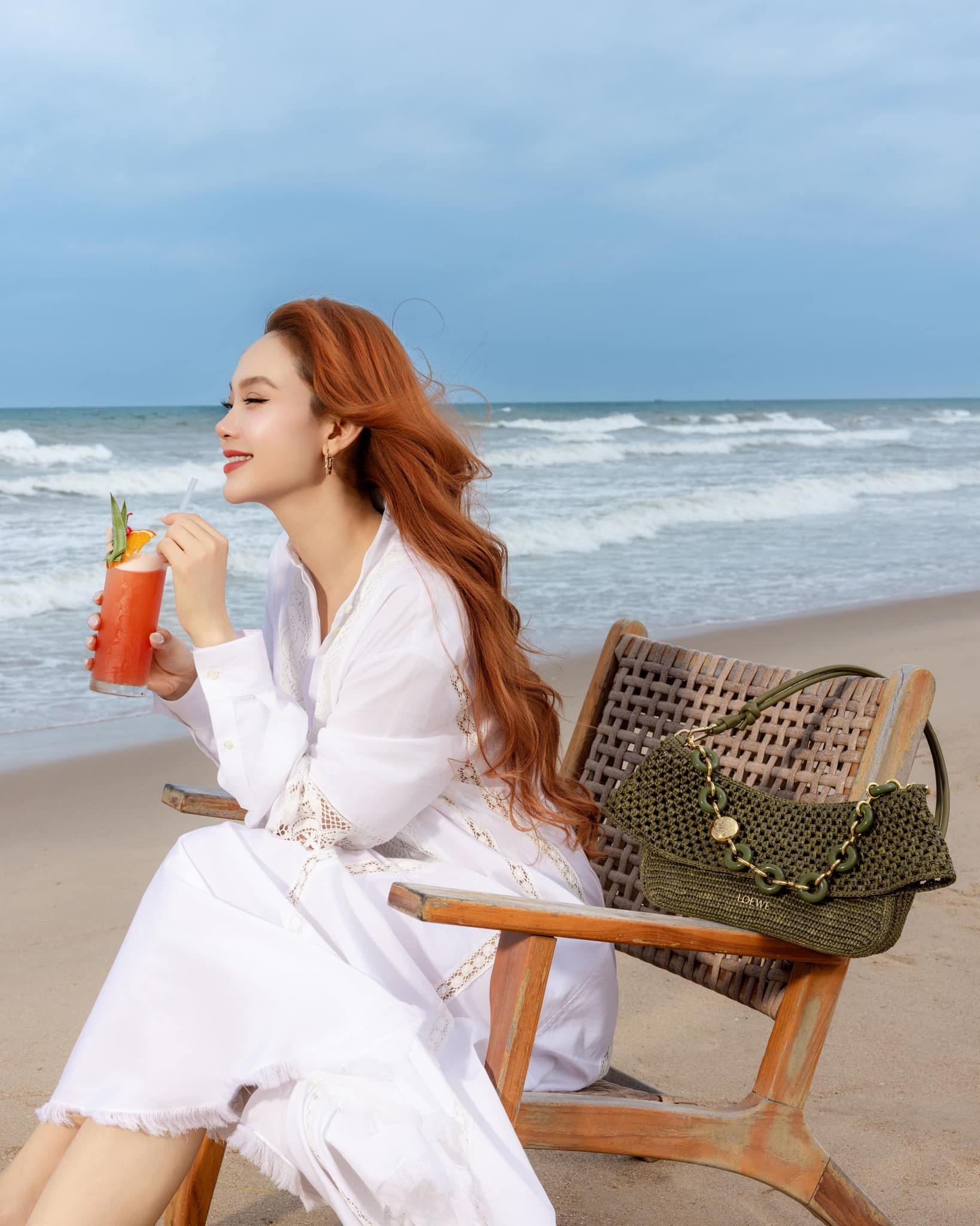 Minh Hằng chào hè bằng loạt ảnh nóng bỏng, minh chứng 'gái một con trông mòn con mắt' Minh Hằng chào hè bằng loạt ảnh nóng bỏng, minh chứng 'gái một con trông mòn con mắt'- Ảnh 5.